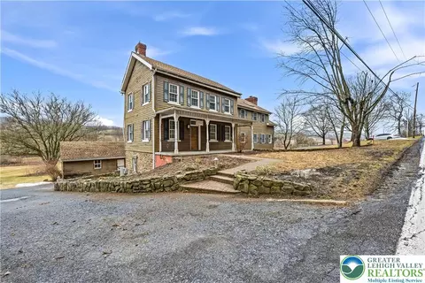 8849 Kistler Valley Rd, Kempton, PA 19529