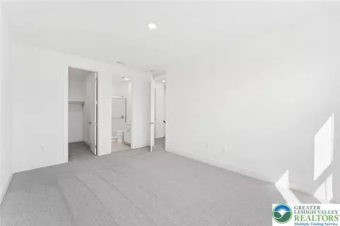 Bedroom - 6851 Smith Ct, Bath, PA 18014 photo 5 of 7
