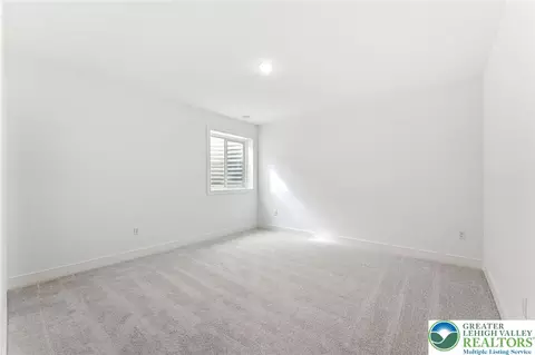 Bedroom - 6851 Smith Ct, Bath, PA 18014 photo 2 of 7