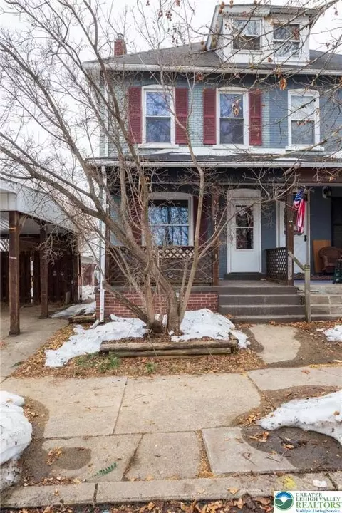 217 Crest Ave, Bethlehem, PA 18015