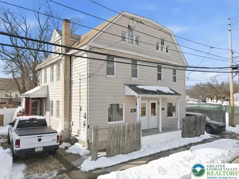 10 Beekman St, Wilkes Barre, PA 18702