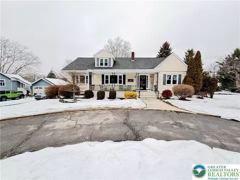 4013 Freemansburg Ave, Easton, PA 18045