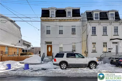 918 Washington St, Easton, PA 18042