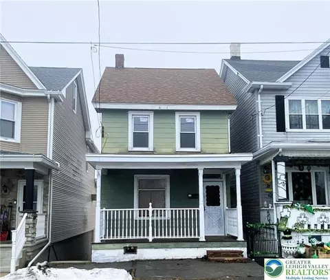 24 W Fell St, Summit Hill, PA 18250
