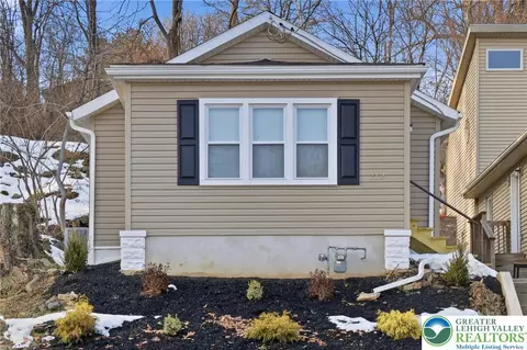 213 Spring St, Easton, PA 18042