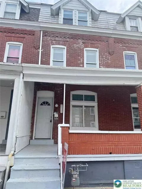 914 W Green St, Allentown, PA 18102