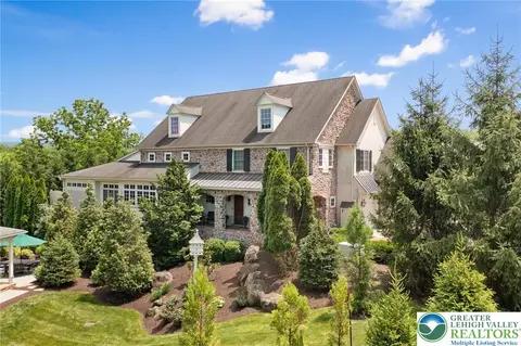 2055 Forge Run, Bethlehem, PA 18015