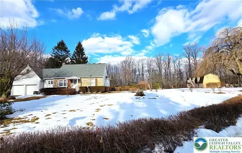 301 Mine Rd, Quakertown, PA 18951