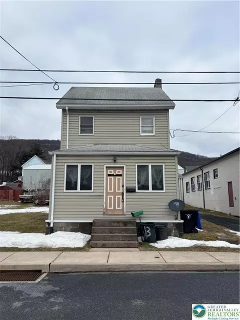 613 William St, Pen Argyl, PA 18072