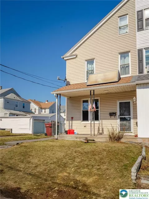 27 Packer Ave, Fullerton, PA 18052