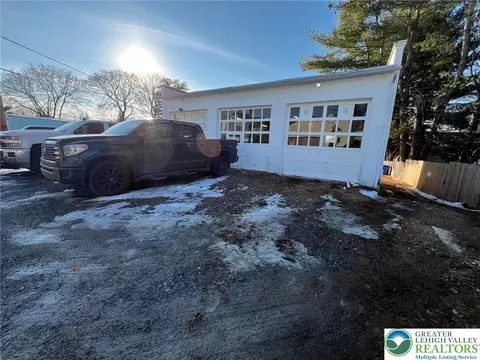 Exterior - 139 Main St, Hellertown, PA 18055 photo 3 of 4
