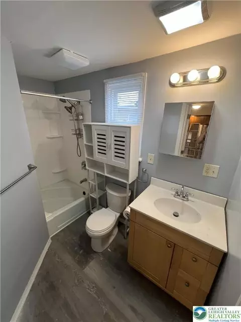 Bath - 139 Main St, Hellertown, PA 18055 photo 1 of 2