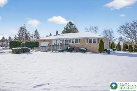 58 Colonial Rd, Allentown, PA 18109