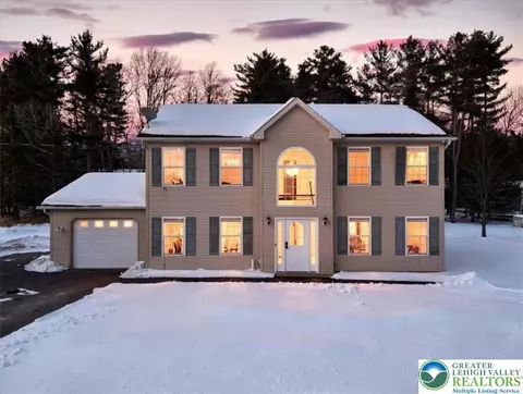 136 Kimberly Dr, Blakeslee, PA 18610