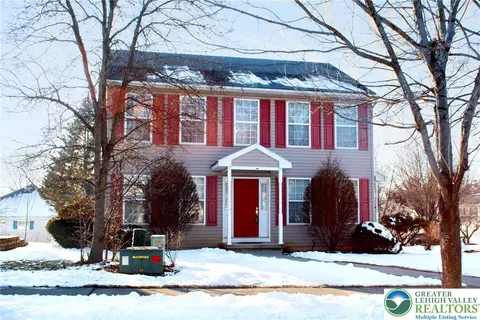 1819 Chianti Pl, Easton, PA 18045