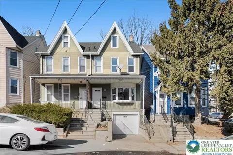 905 Bushkill St, Easton, PA 18042