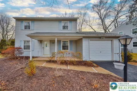 4745 Bayard St, Easton, PA 18045