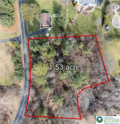 5083 Camp Meeting Rd, Saucon Twp, PA 18034