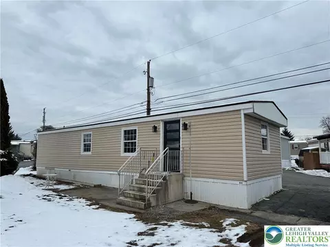 1190 Grange Rd, Allentown, PA 18106