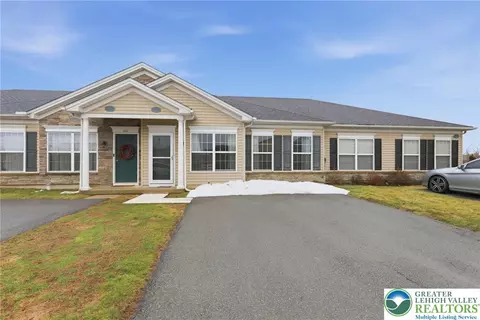 2022 Mercer Way, Forks Twp, PA 18040