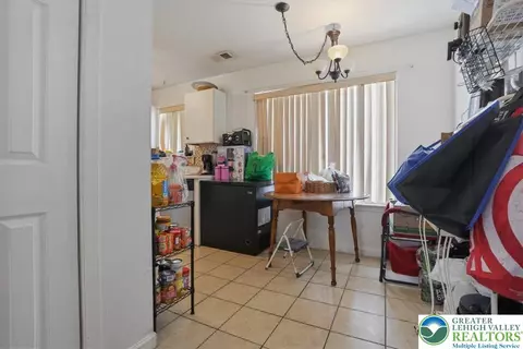 Other - 3322 Windermere Dr, Saw Creek, PA 18324 photo 4 of 14