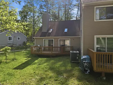 Exterior - 3322 Windermere Dr, Saw Creek, PA 18324 photo 17 of 26