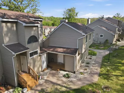 Other - 3322 Windermere Dr, Saw Creek, PA 18324 photo 9 of 14