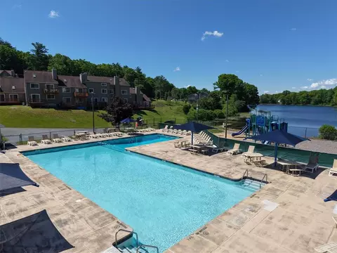 Exterior - 3322 Windermere Dr, Saw Creek, PA 18324 photo 25 of 26