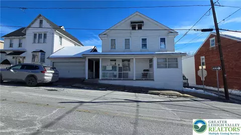 303 N Front St, Minersville, PA 17954