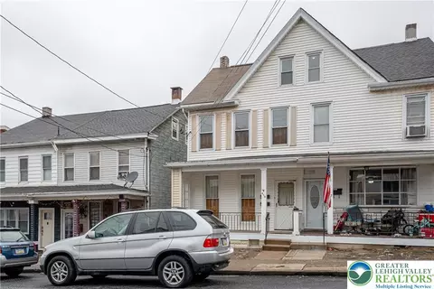 415 Hazle St, Tamaqua, PA 18252