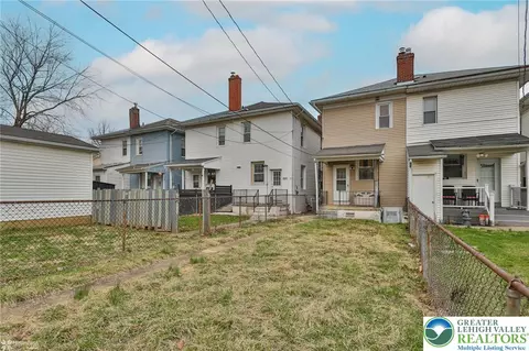 Exterior - 622 E Locust St, Bethlehem, PA 18018 photo 8 of 11