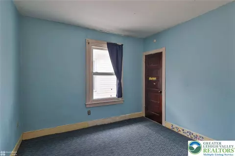 Bedroom - 622 E Locust St, Bethlehem, PA 18018 photo 8 of 13