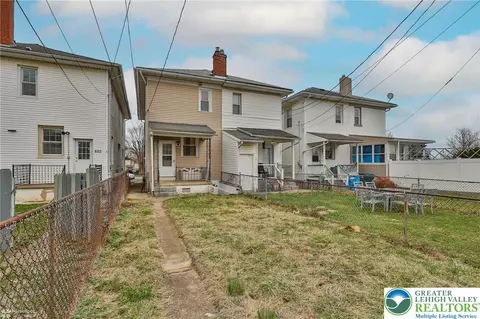 Exterior - 622 E Locust St, Bethlehem, PA 18018 photo 7 of 11