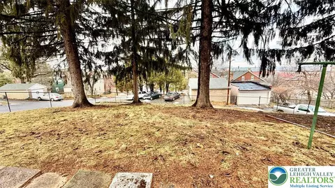 Exterior - 1303 E 6th St, Bethlehem, PA 18015 photo 5 of 5