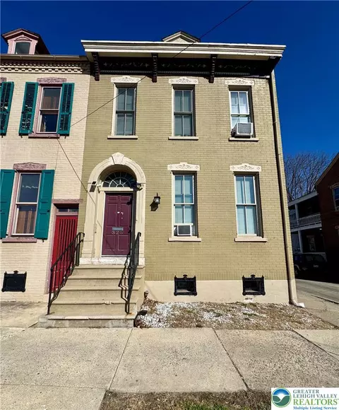 325 N 10th St, Allentown, PA 18102