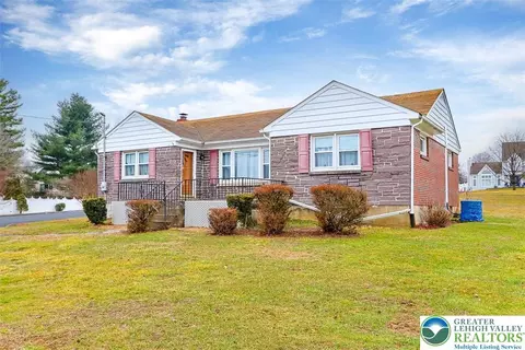 1902 Richmond Rd, Easton, PA 18040
