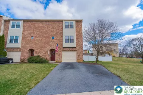 3439 Portland Dr, Stiles, PA 18052