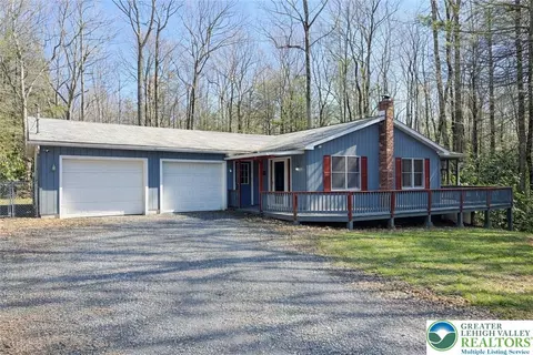 248 Lower Valley Dr, Kunkletown, PA 18058