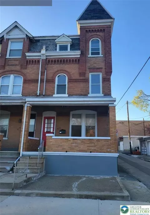 613 Tilghman St W, Allentown, PA 18102