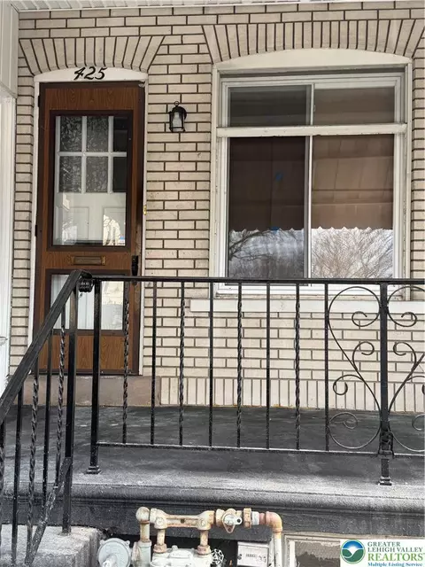 425 N 16th St, Allentown, PA 18102