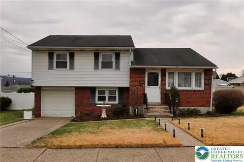 1022 Hilton St, Bethlehem, PA 18017