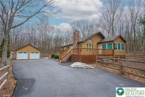 53 Panther Run Rd, Jim Thorpe, PA 18229