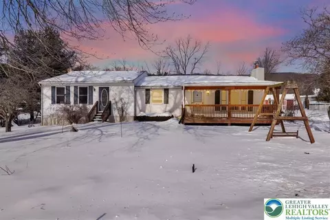 43 Fern Dr, Boyertown, PA 19512