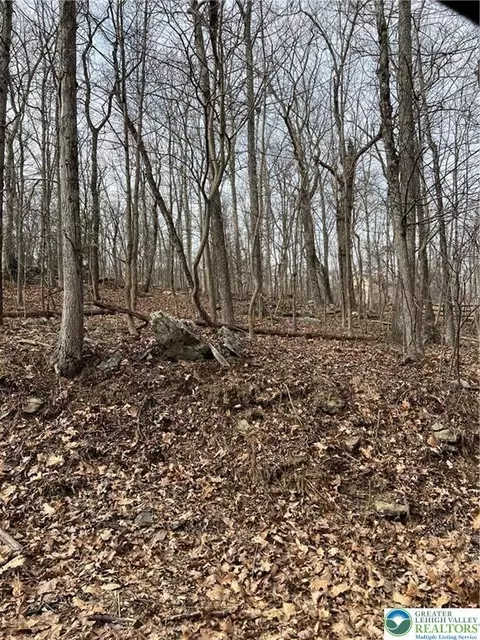 127 Highland Ter #6G, Smithfield Twp, PA 18301