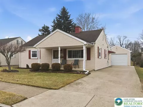 1740 Lansdale Ave, Bethlehem, PA 18017