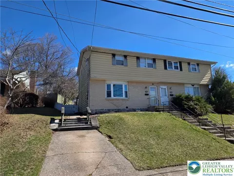 2627 Cherryville Rd, Northampton, PA 18067