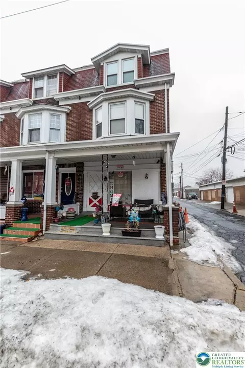 920 S 8th St, Allentown, PA 18103