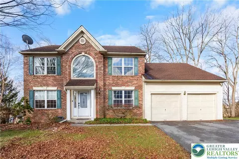 2187 Hannahs Ln, Bethlehem, PA 18020