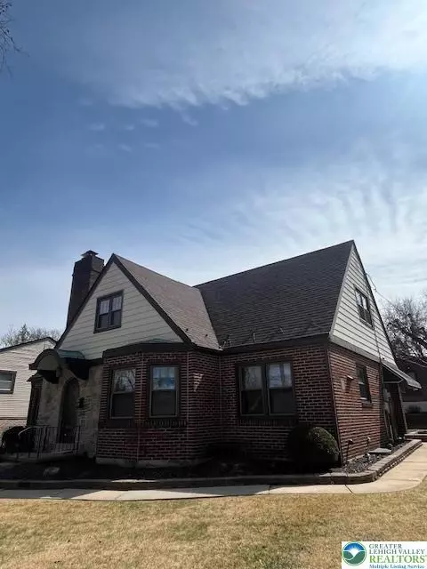 2510 Hamilton St, Allentown, PA 18104