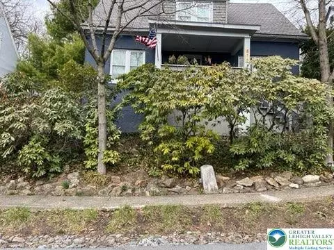 815 Wilbur St, Easton, PA 18042